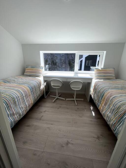Top Floor Apartment Arossanden 5 A คริสเตียนซานด์ ภายนอก รูปภาพ